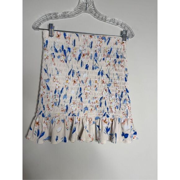 BCBGeneration Floral Spring Smocked Mini Skirt SIZE S - Picture 2 of 7